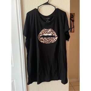 Torrid Slim Fit Tee - Leopard Lips